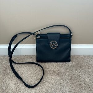Michael Kors Fulton Large Leather
CrossBody Bag Purse Black